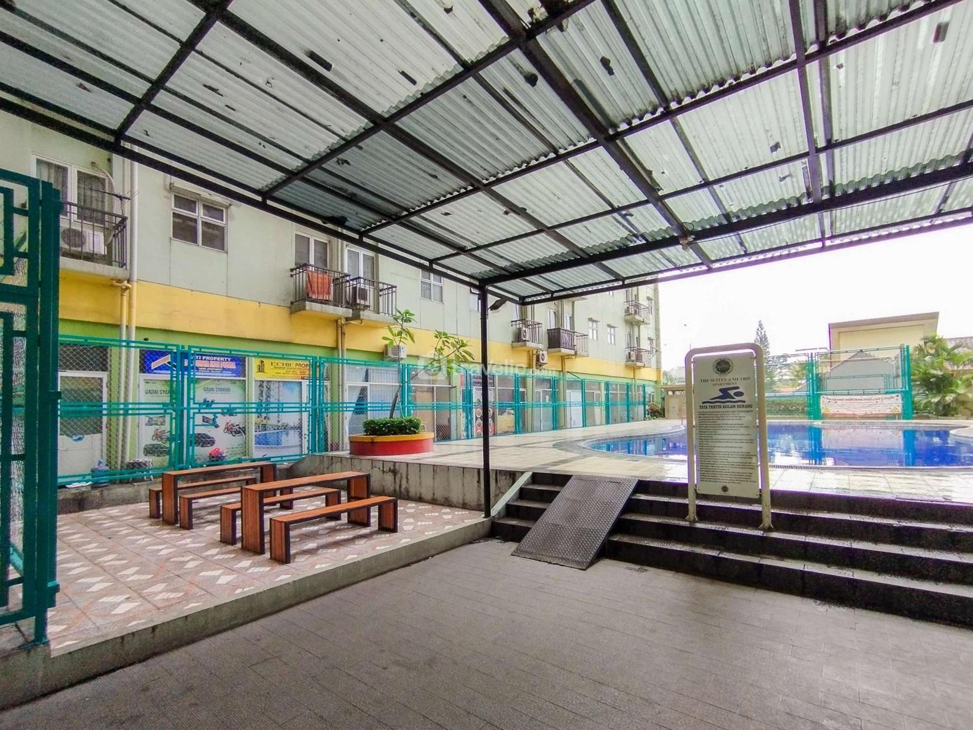 Apartemen Strategic And At @metro By Travelio